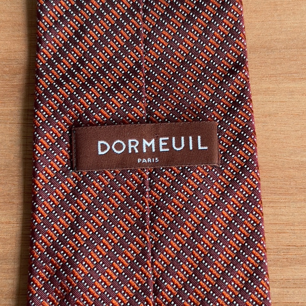 Dormeuil 100% silk tie 61" long 3.5" width geometric print Made in France